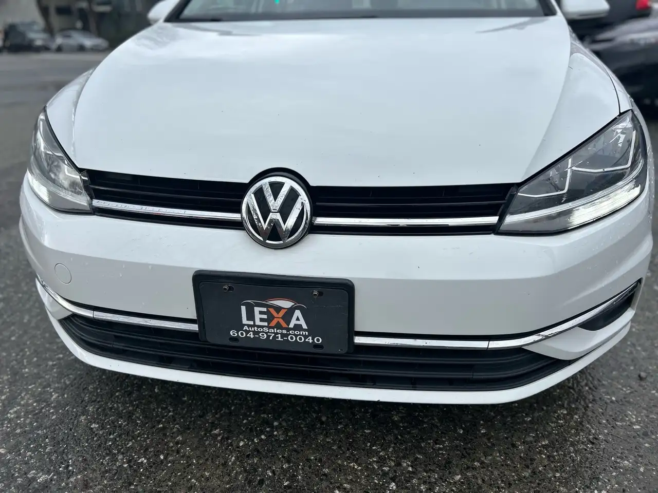 Volkswagen Golf снимка Volkswagen Golf