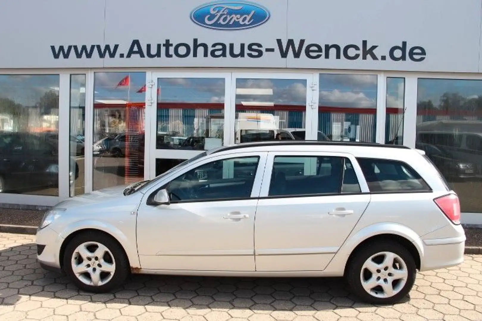 Opel Astra H 1,6 *2.HAND*KLIMA*EURO4*HU 10-2024* Zilver - 1