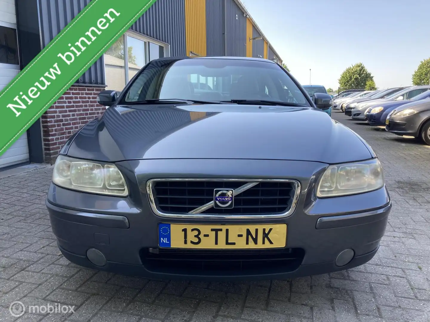 Volvo S60 2.4 Momentum TREKHAAK! Gris - 2