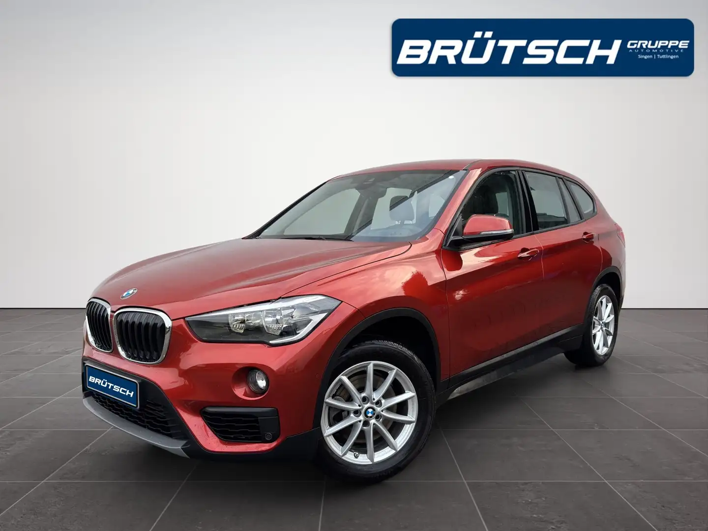 BMW X1 sDrive 20 i Advantage AUTOMATIK / LEDER / NAVI / S Orange - 1