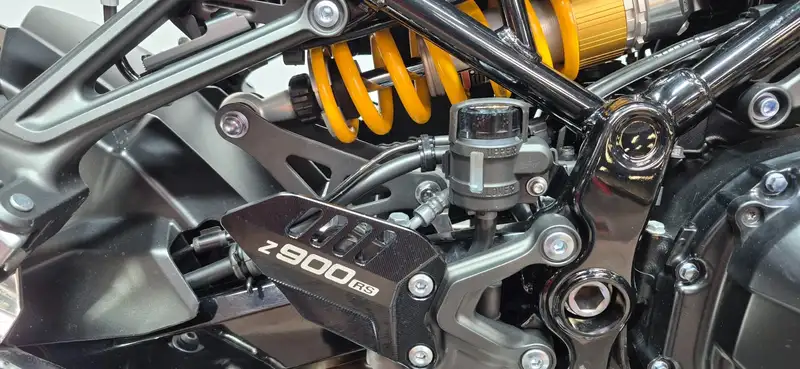 Kawasaki Z 900 - foto 8