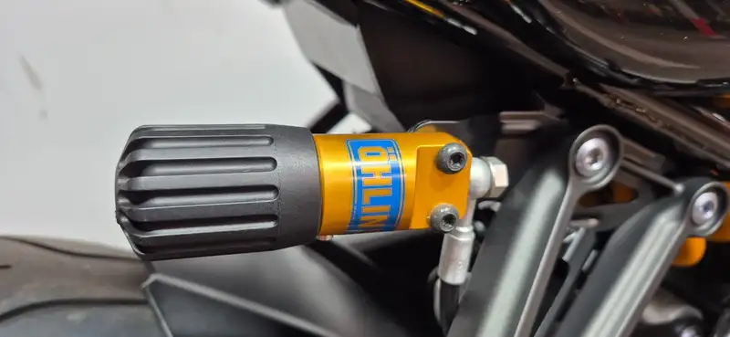 Kawasaki Z 900 - foto 2