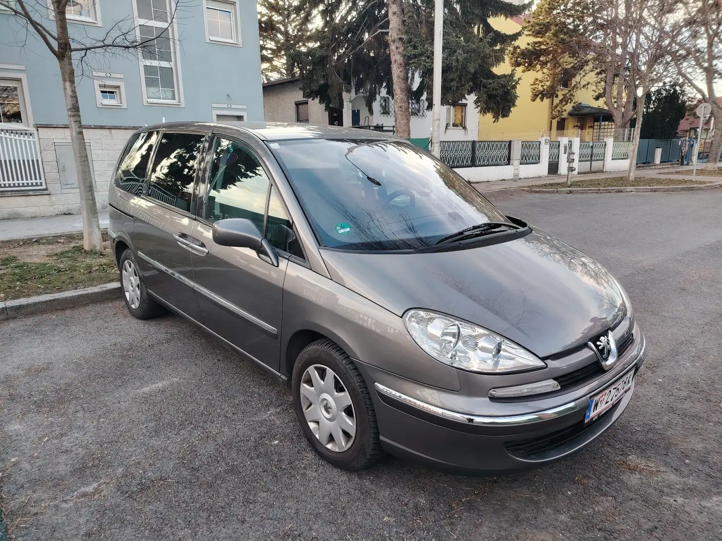 Peugeot 807 2,0 HDi 136 FAP Exclusive - 1