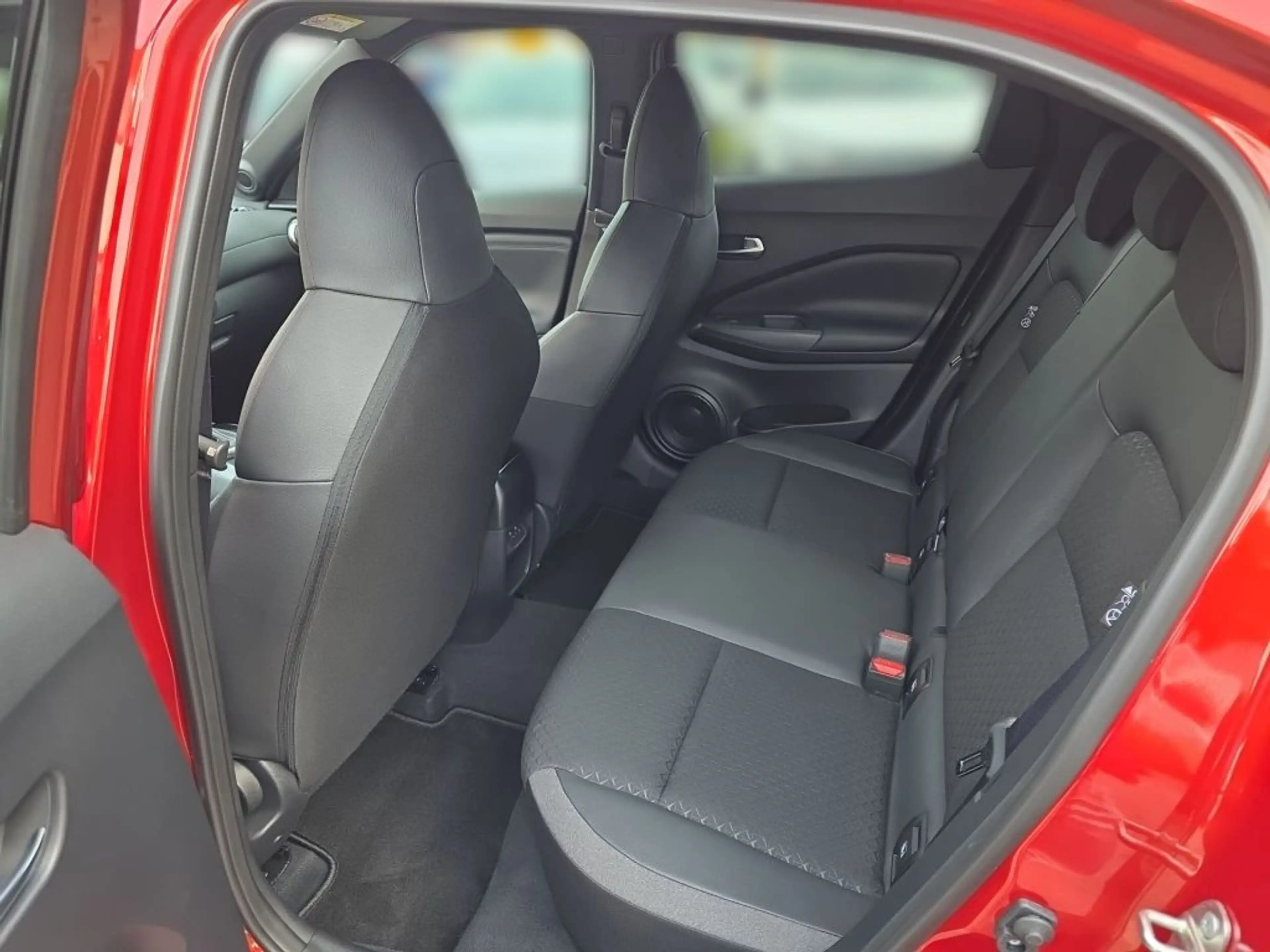Nissan Juke 1.0 DIG-T DCT N-Connecta — photo 11
