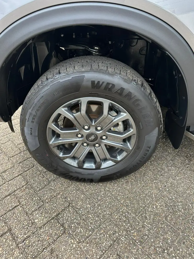 Ford Ranger Ranger 2,0 l EcoBlue Dubbelcabine Autm. Wildtrak Grijs - 2