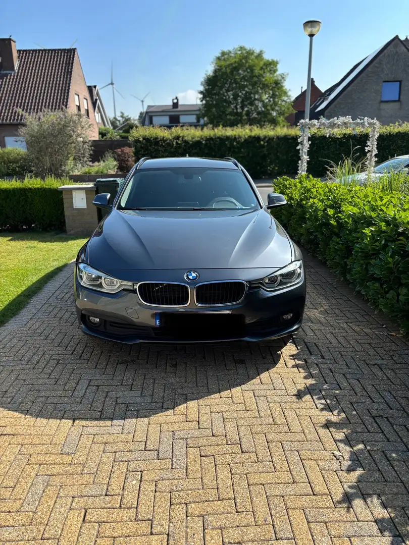 BMW 316 316d Touring Advantage - 2