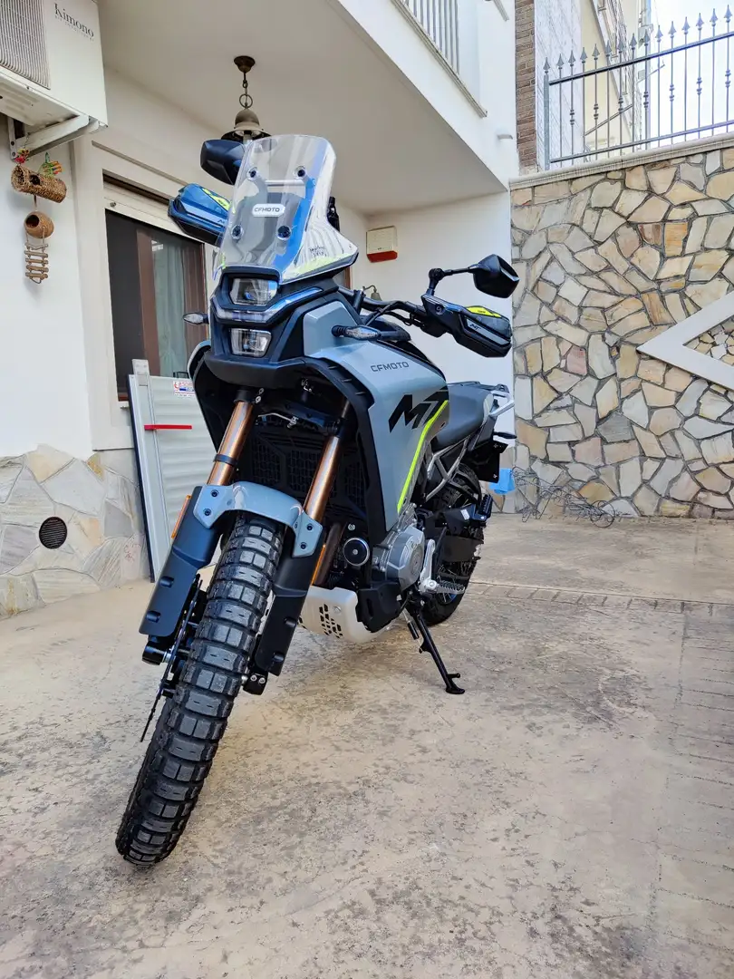 CFMOTO 450 MT Gris - 1