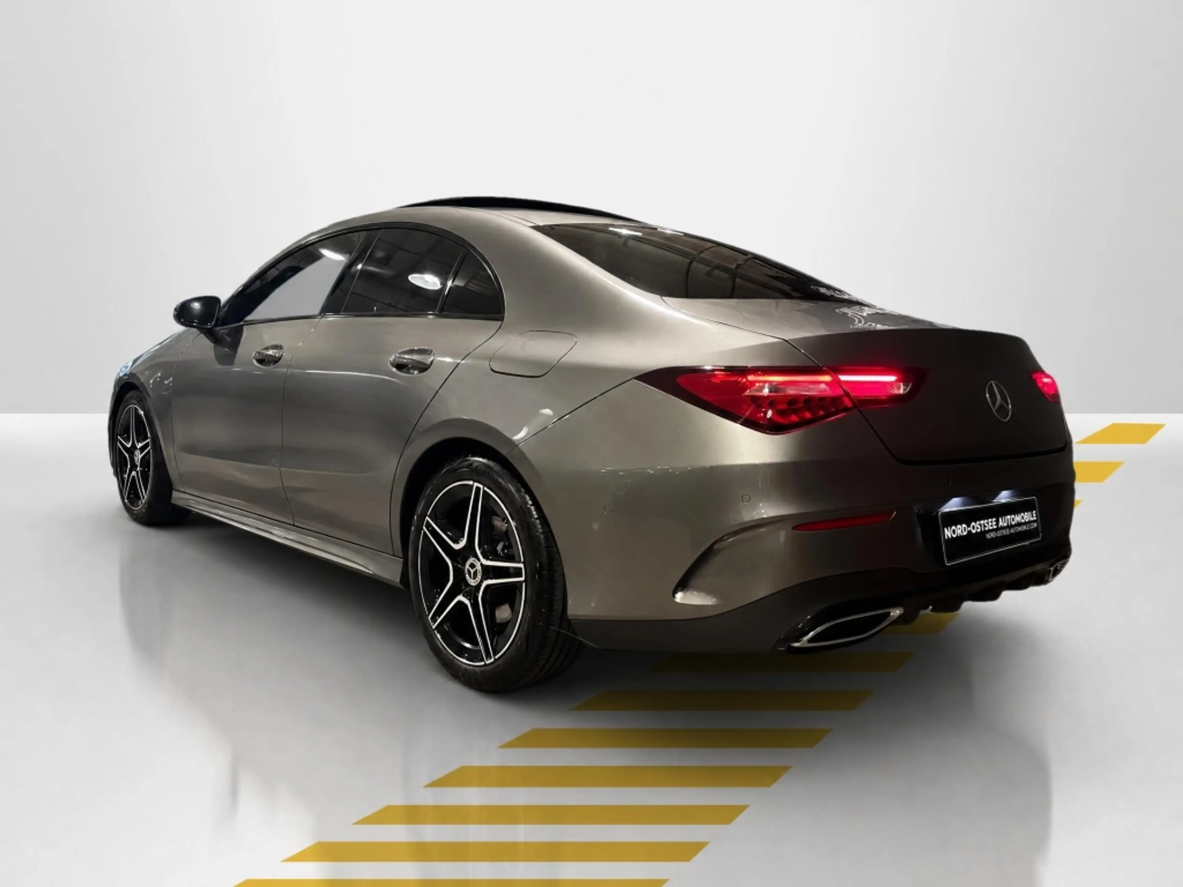 Mercedes-Benz CLA 220 4M AMG NIGHT PANO DISTRO PARKPAKET DAB — photo 12