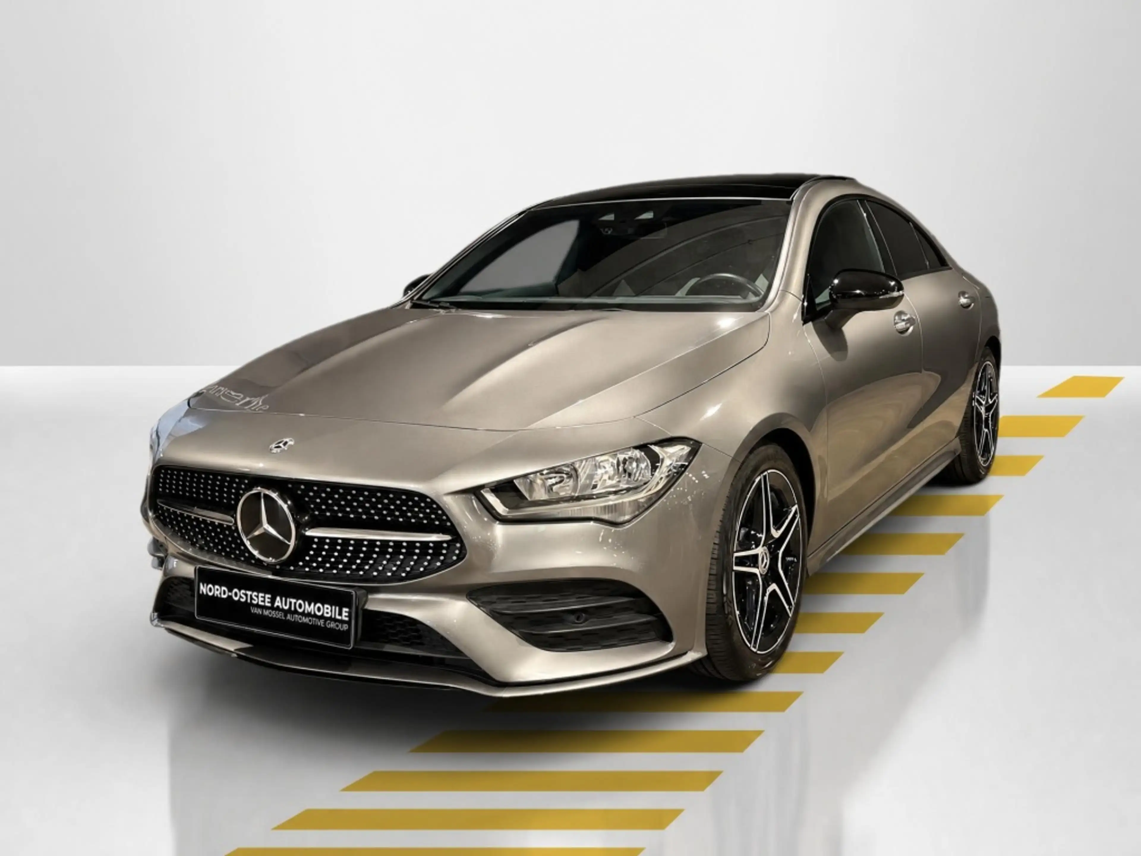 Mercedes-Benz CLA 220 4M AMG NIGHT PANO DISTRO PARKPAKET DAB — photo 2