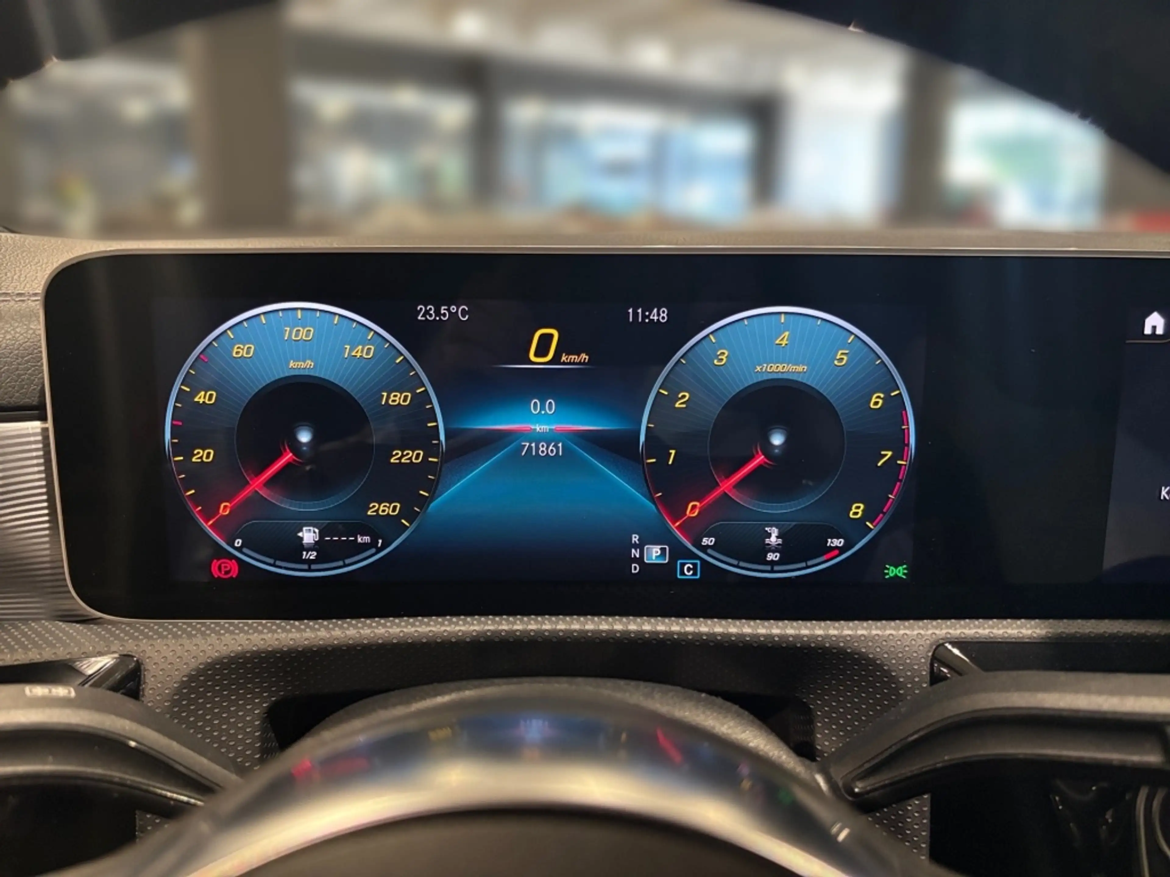 Mercedes-Benz CLA 220 4M AMG NIGHT PANO DISTRO PARKPAKET DAB — photo 6