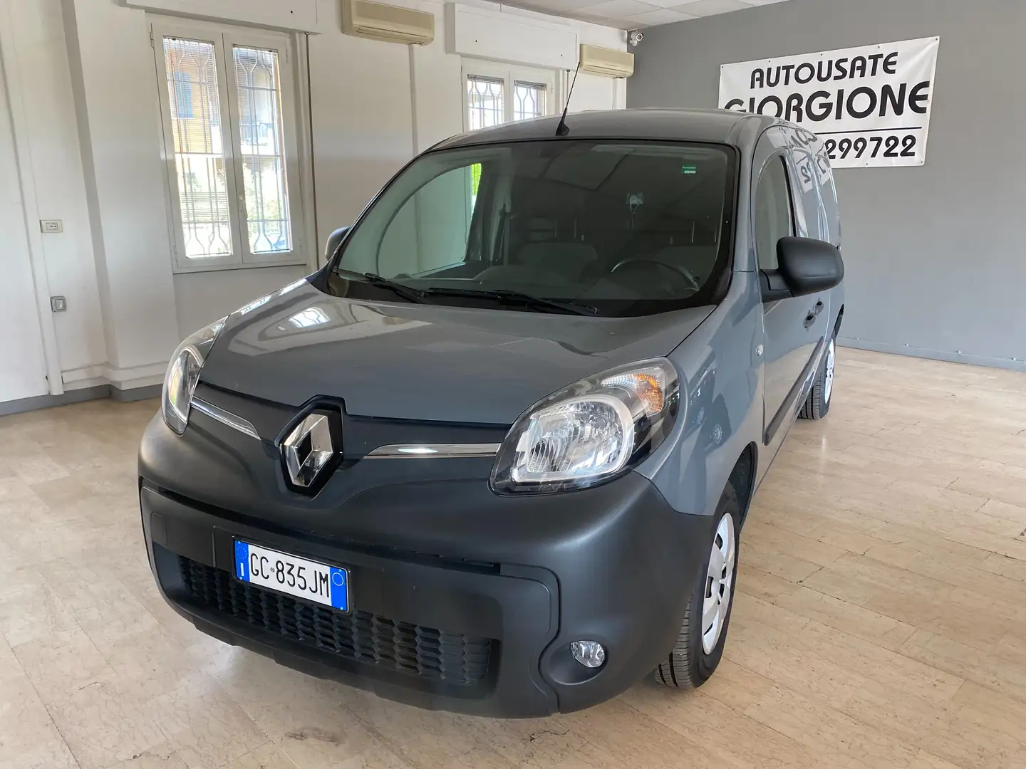 Renault Kangoo E-TECH Eletric Maxi Batteria di proprietà Grigio - 2
