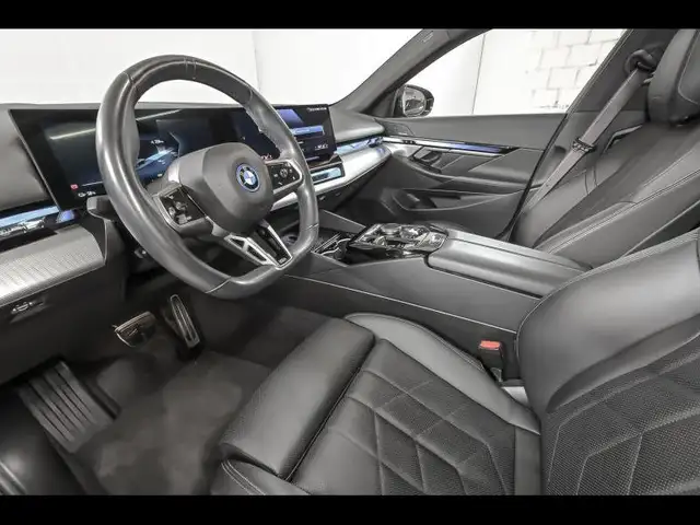 BMW I5 view 7