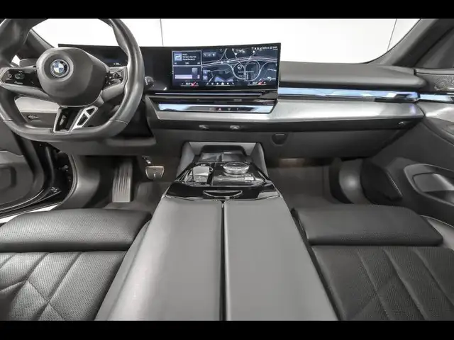 BMW I5 view 8