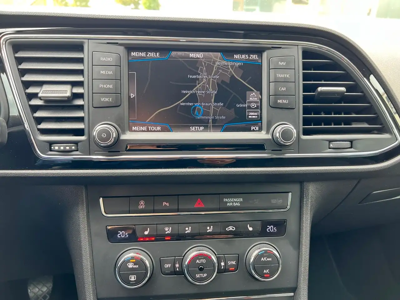 SEAT Leon Leon ST — photo 17 sur 26