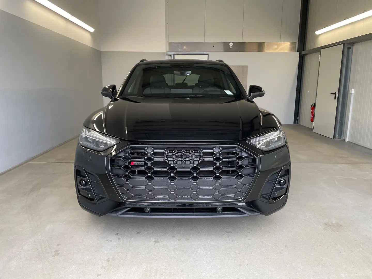 Audi SQ5 TDI Luft+STHZ+HUD+AHK+360°+Pano+B&O+Nappa TDI t... Schwarz - 2