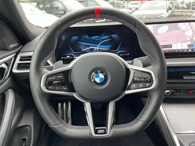 BMW M view 8