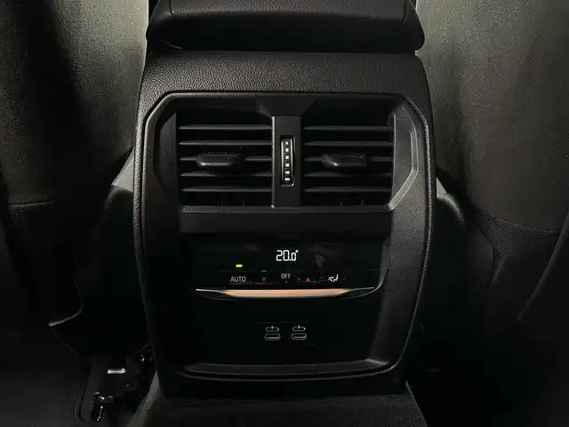 BMW M view 13