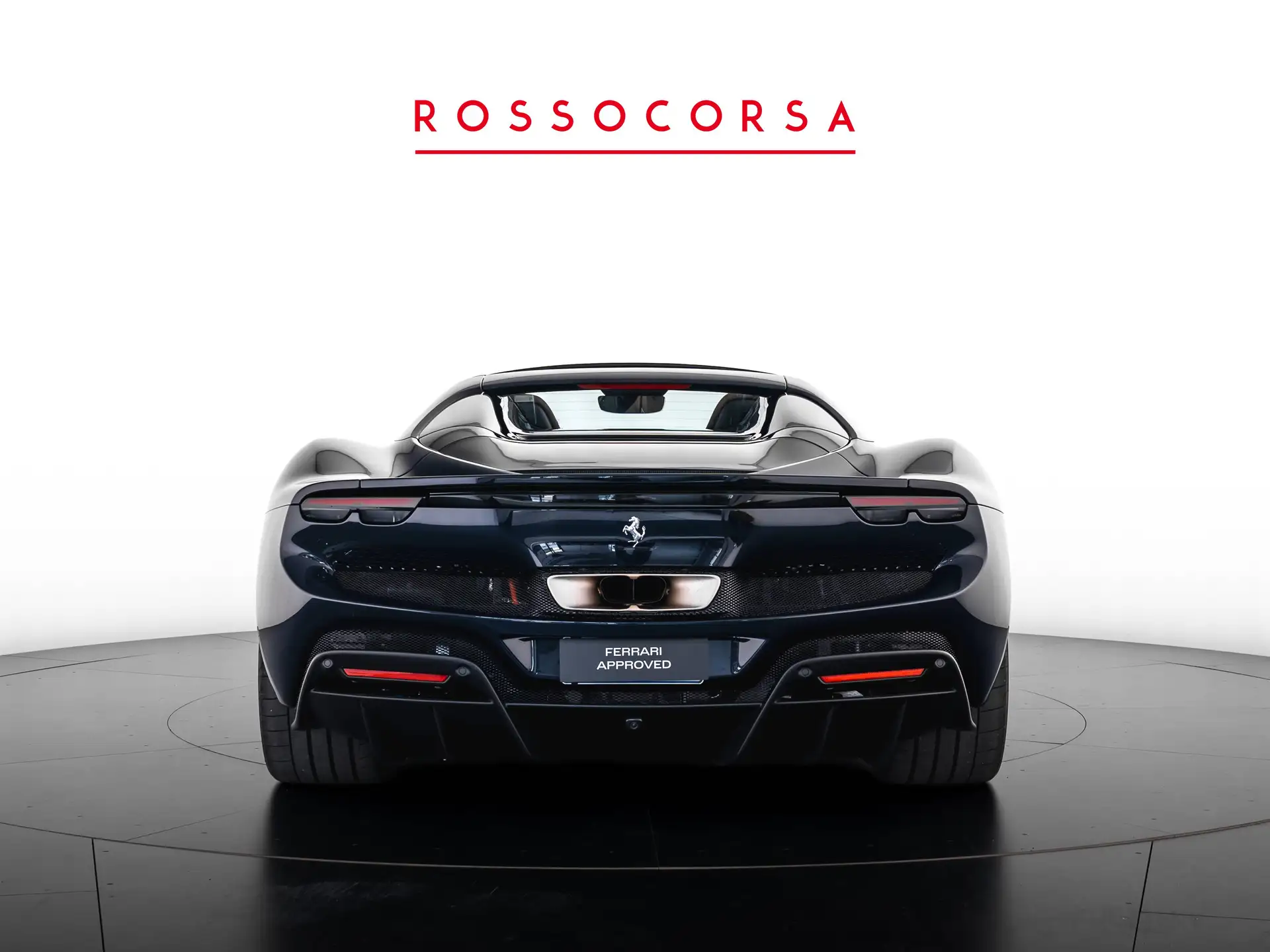 페라리 296 2025 블랙 사진 6