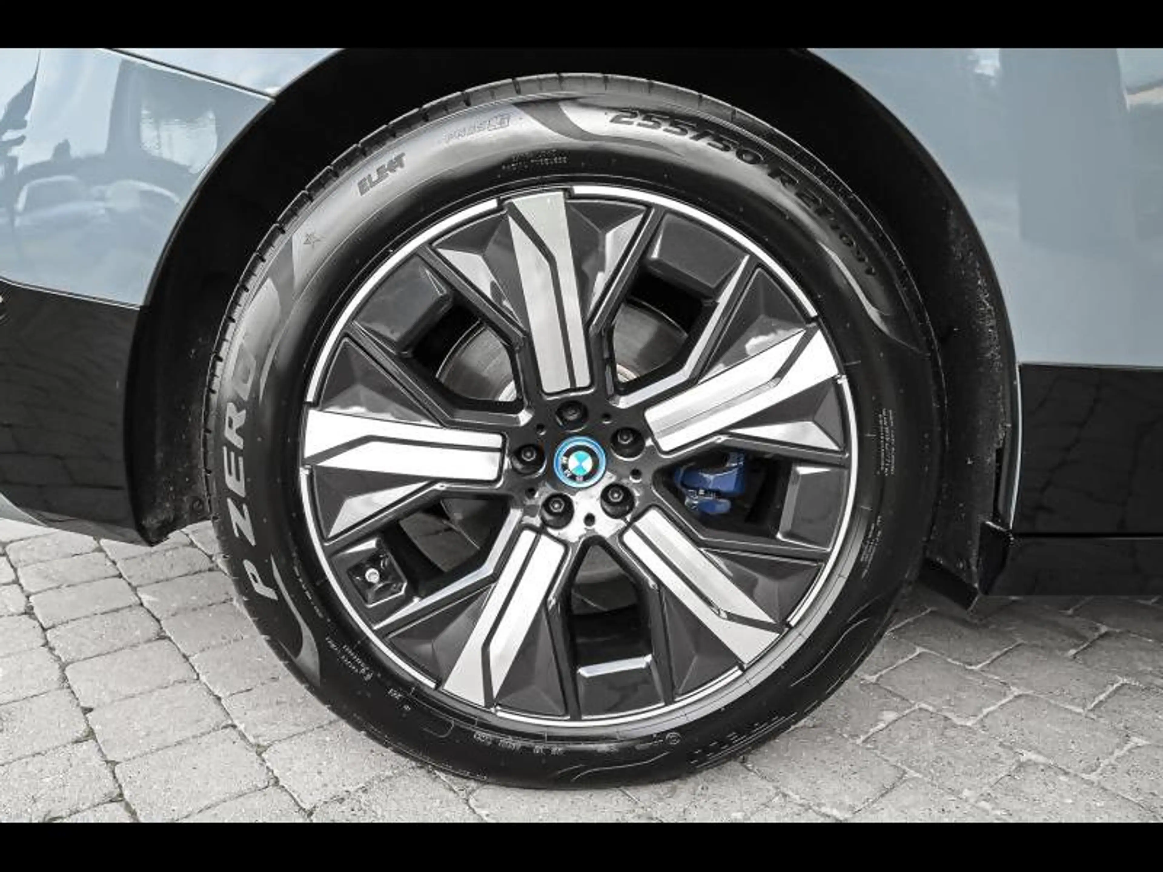 BMW iX xDrive50-Sportpakket-Laser-Drive PRO-Parking PRO-H — photo 6
