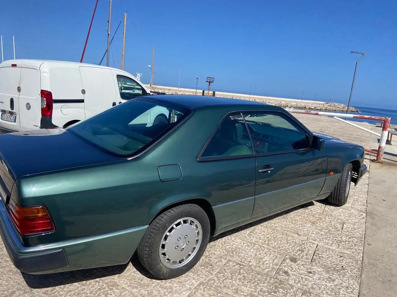 Mercedes-Benz CE 300 300 CE 24, foto 2