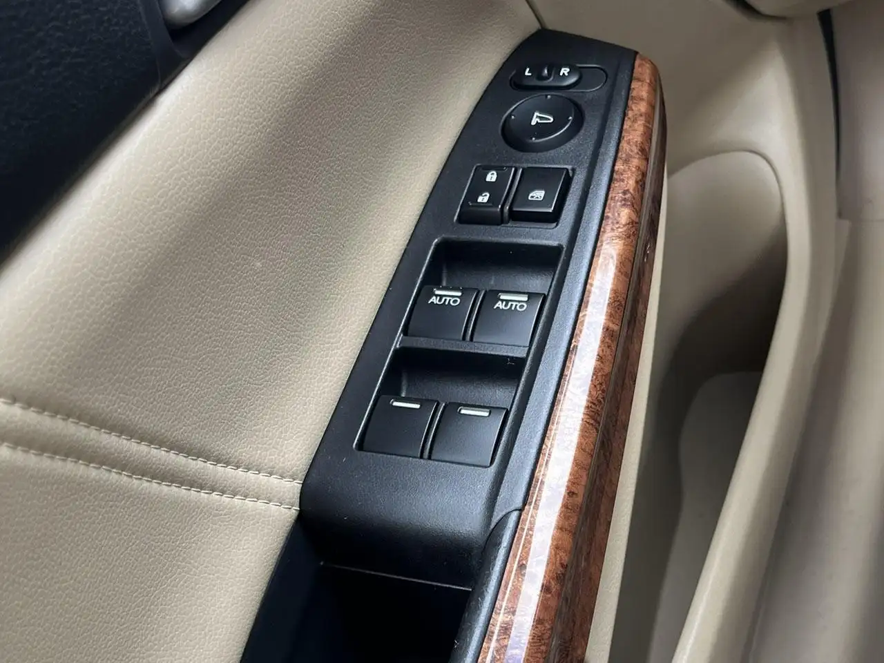 Honda Accord снимка Honda Accord