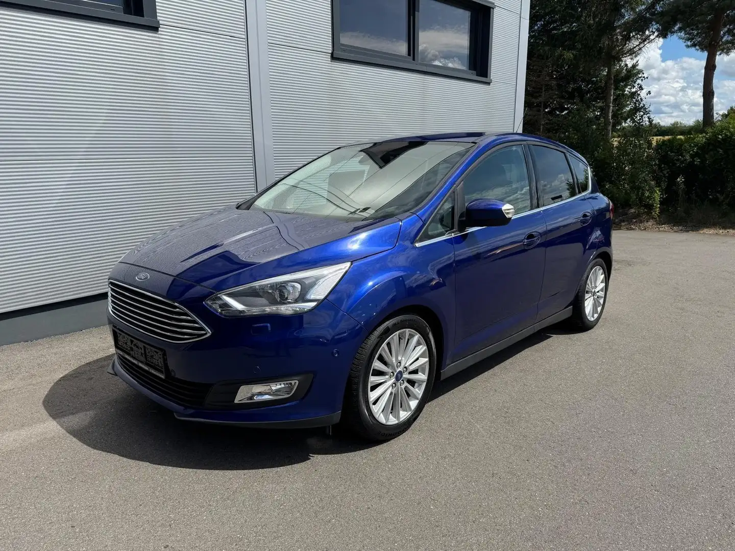 Ford C-Max 1.5 EcoBoost Start-Stop-System Titanium Blauw - 1