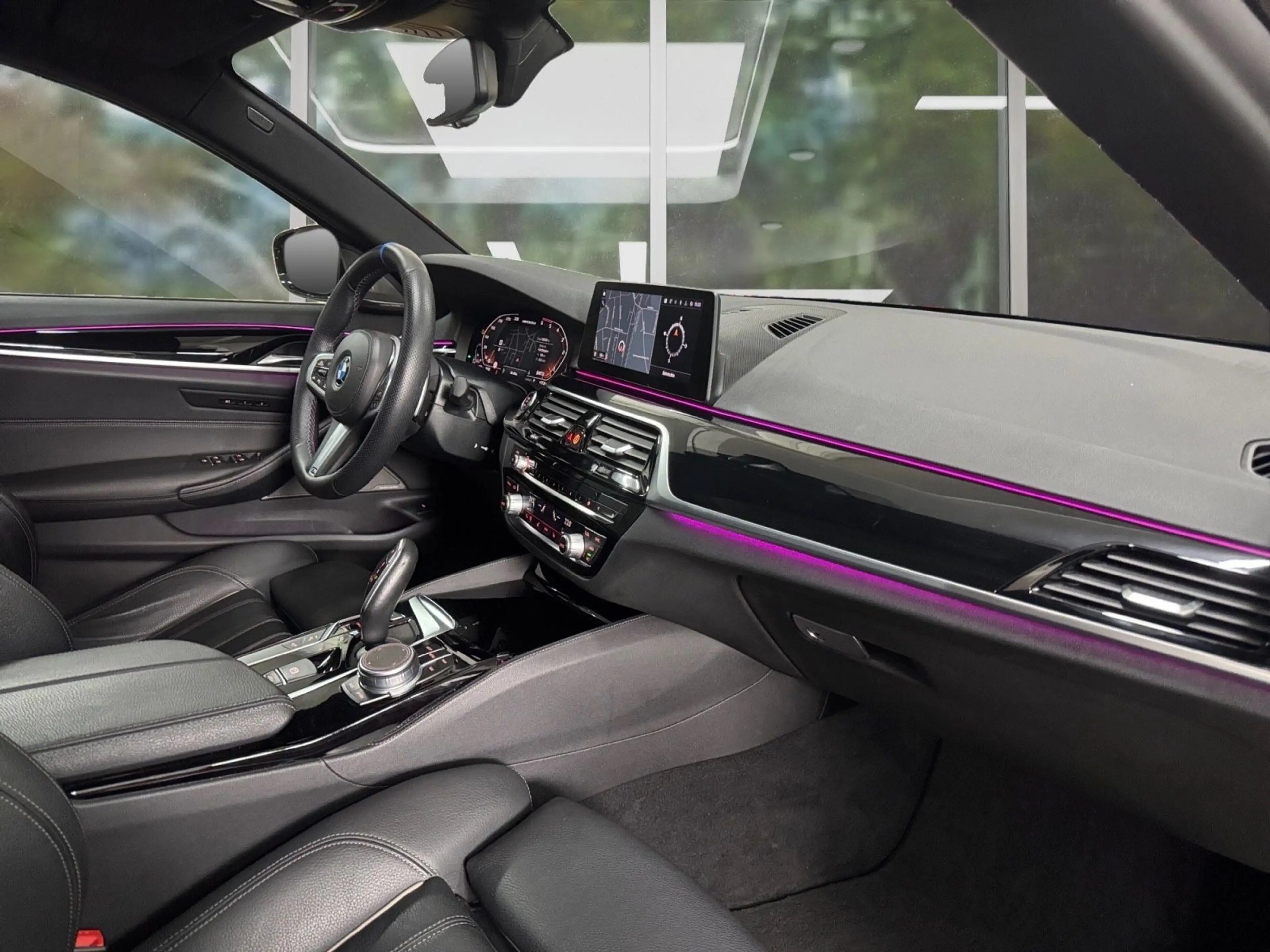 BMW 550 d xDrive Lim., Scheckheft, Harman/Kardon — photo 10