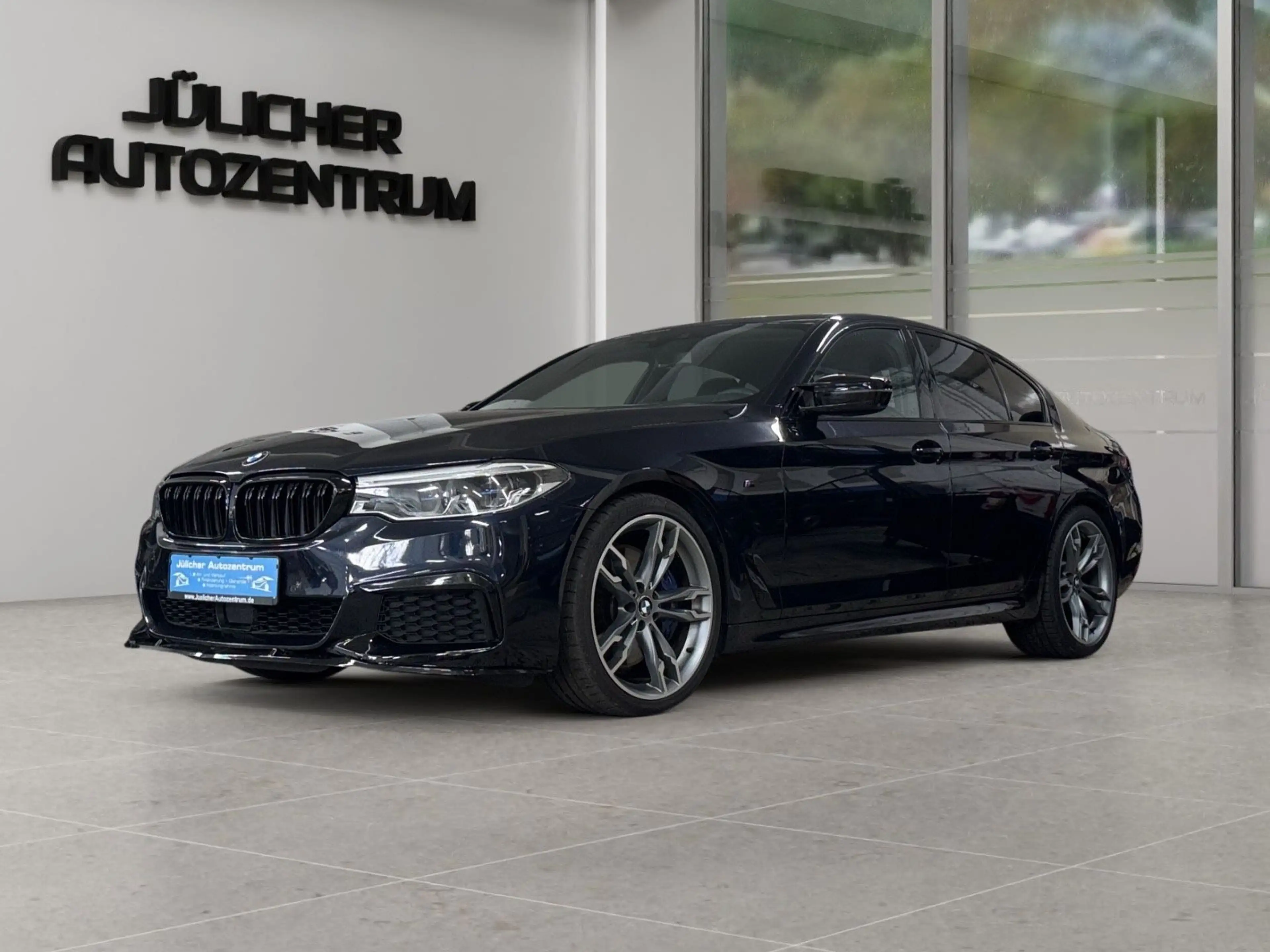 BMW 550 d xDrive Lim., Scheckheft, Harman/Kardon — photo 4