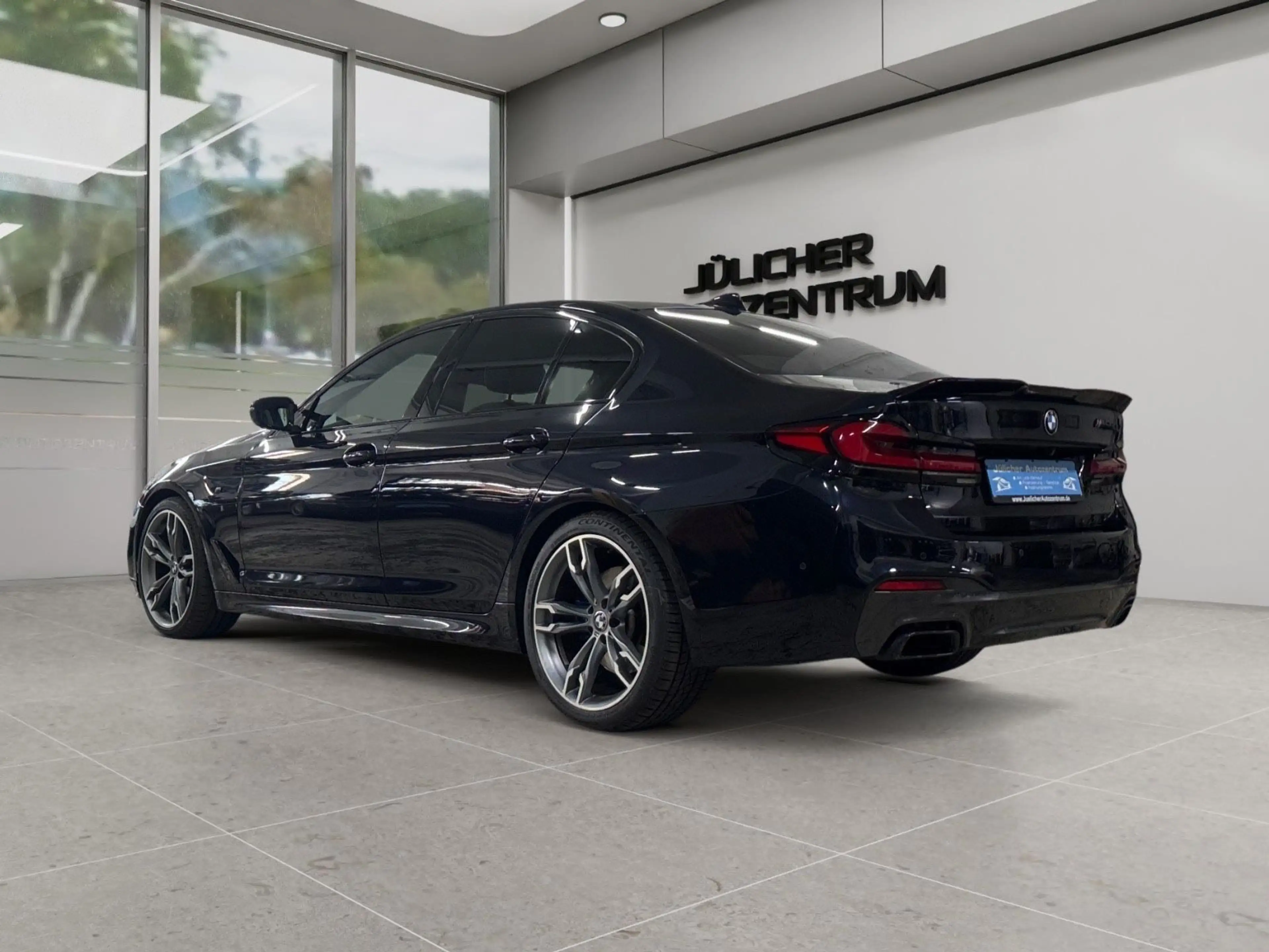 BMW 550 d xDrive Lim., Scheckheft, Harman/Kardon — photo 6