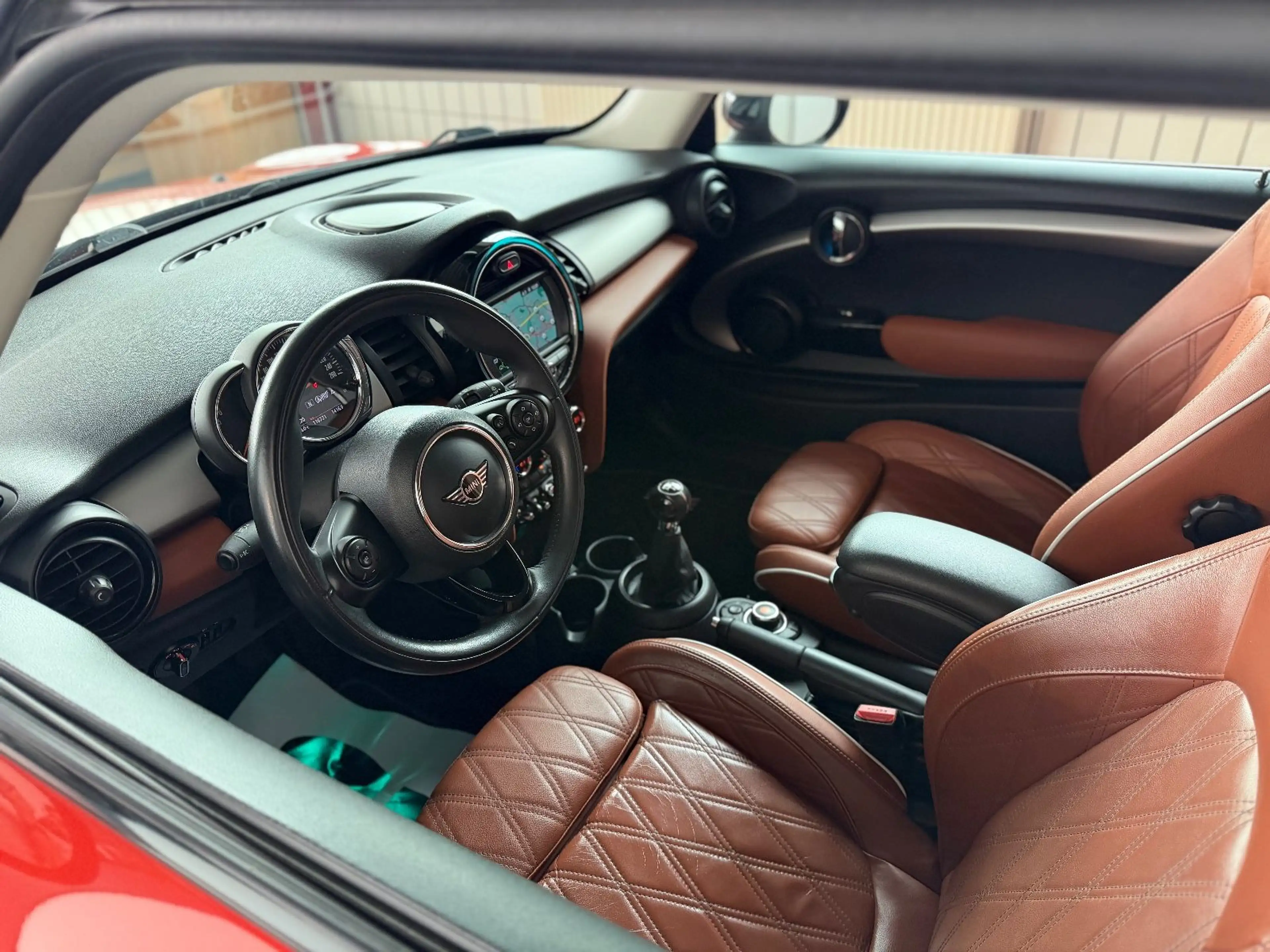 MINI One One 1.5/Kamera/Leder/Navi/Carplay/Sportsitze — photo 10
