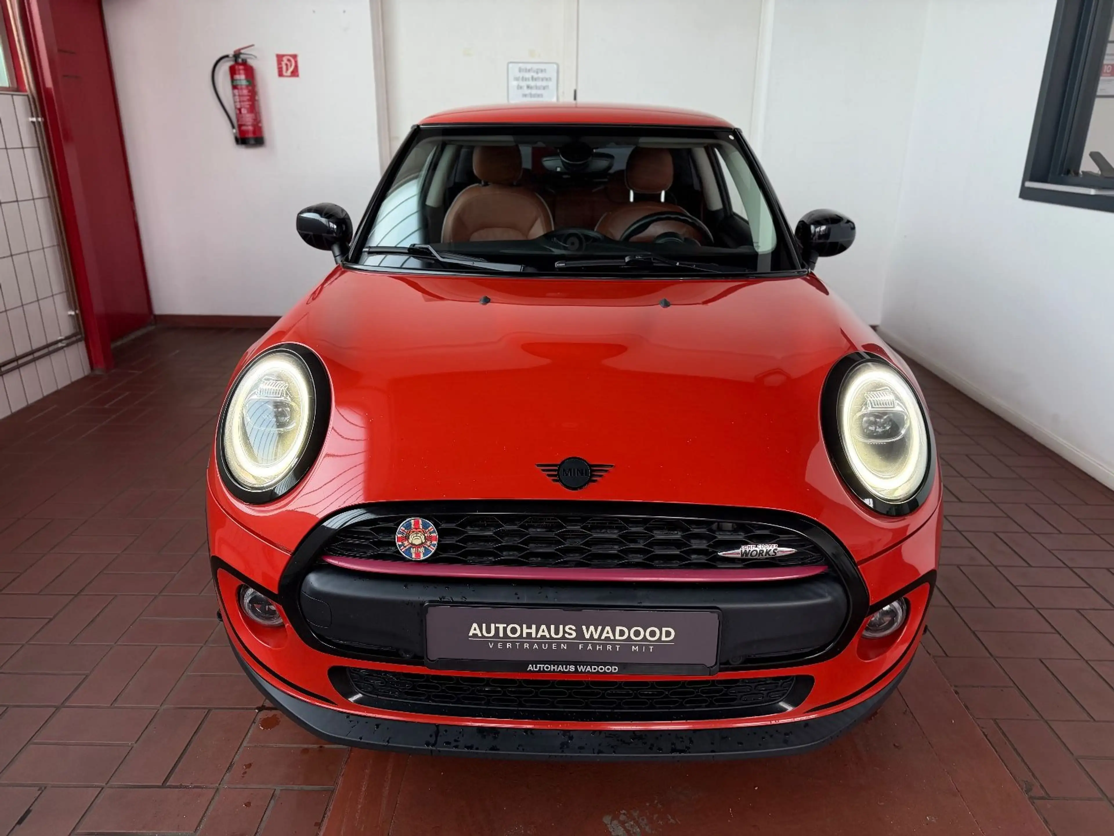MINI One One 1.5/Kamera/Leder/Navi/Carplay/Sportsitze — photo 2