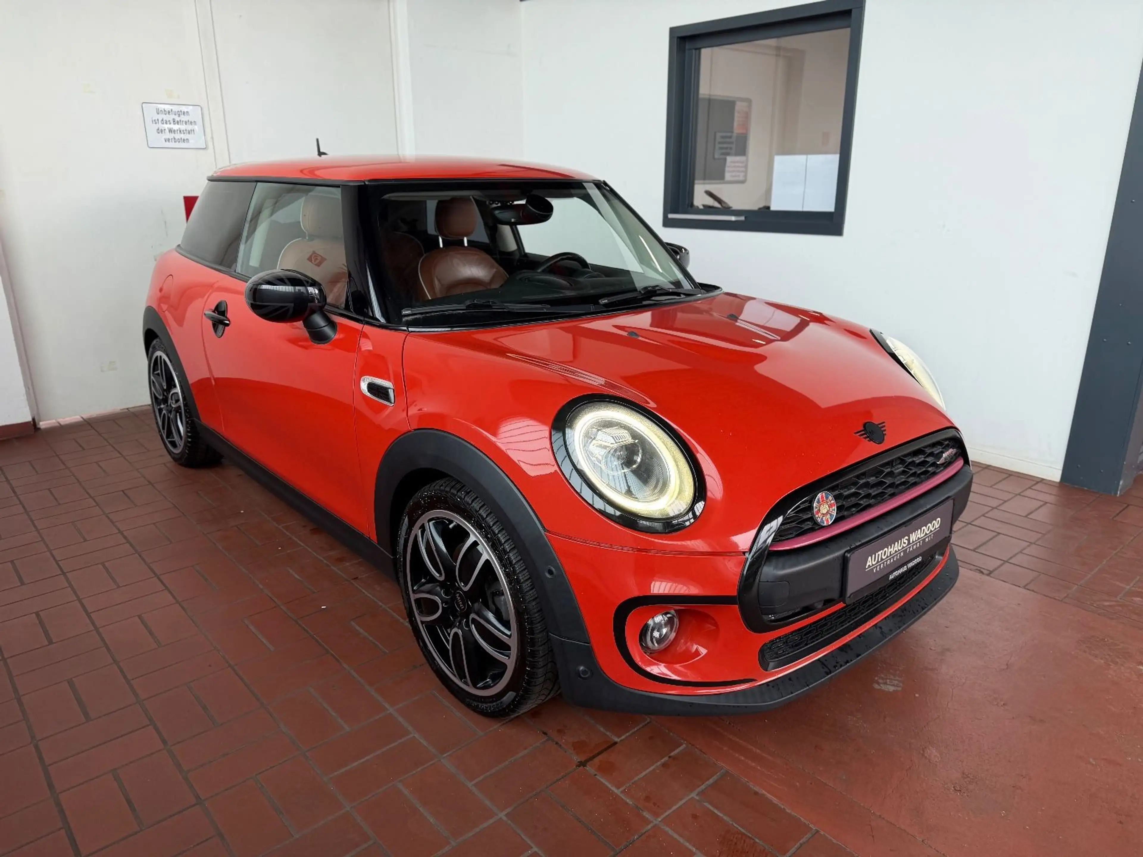 MINI One One 1.5/Kamera/Leder/Navi/Carplay/Sportsitze