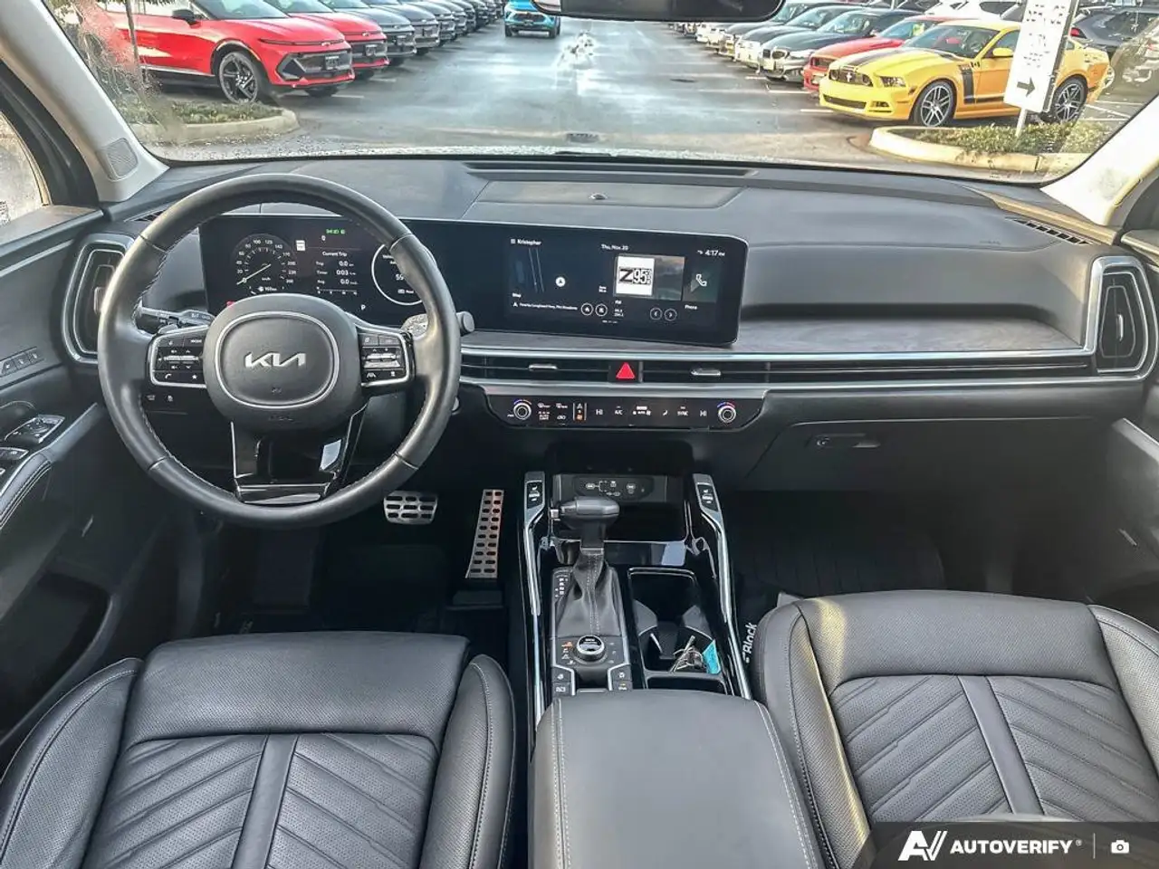 Kia Sorento снимка Kia Sorento
