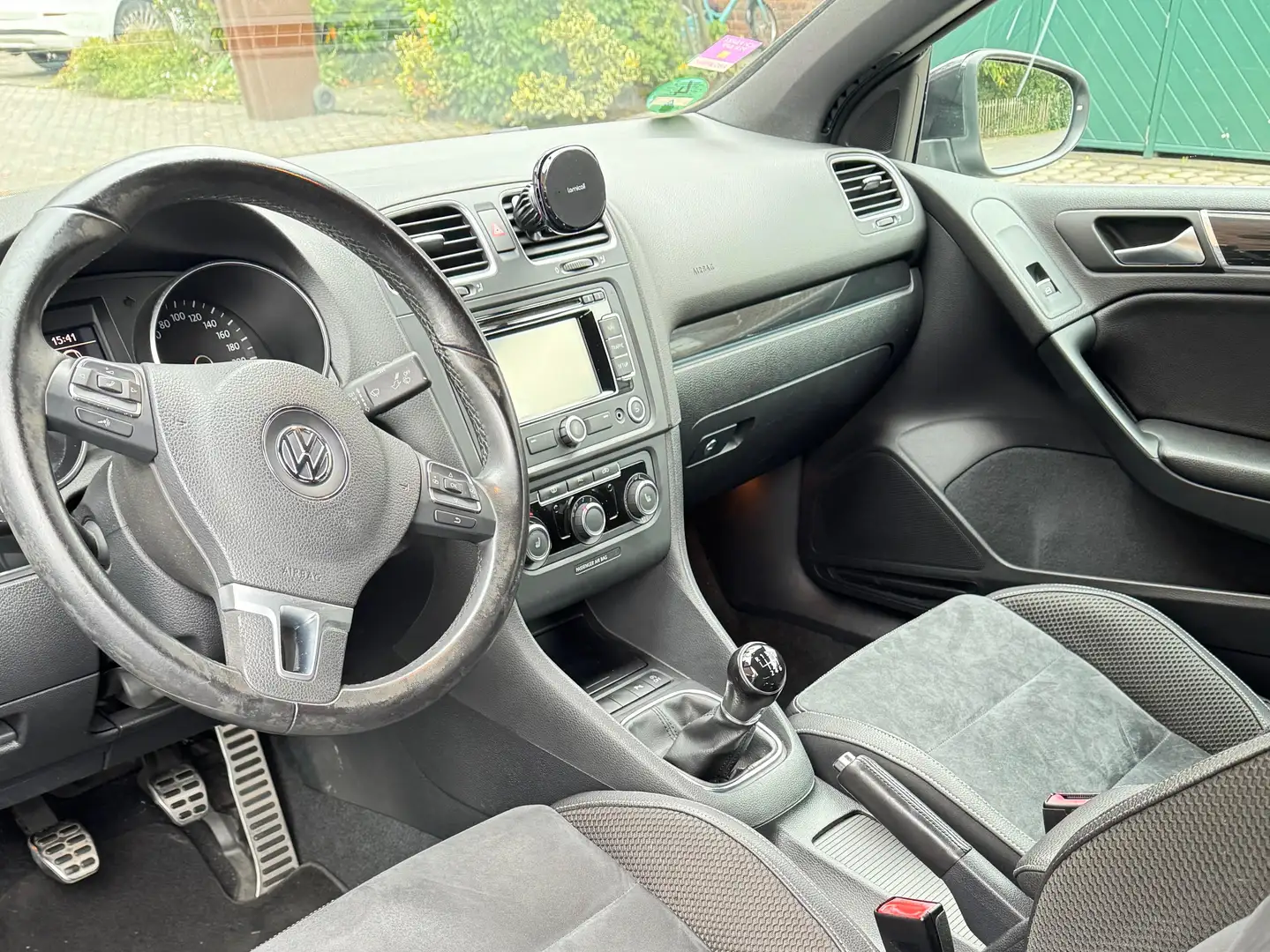 Volkswagen Golf Cabriolet Golf Cabrio 1.2 TSI BlueMotion Schwarz - 2