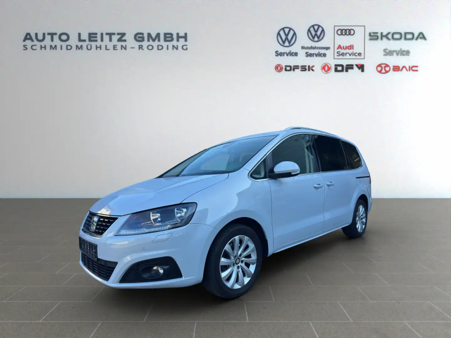 SEAT Alhambra 2.0 TDI Style Navi APP Pano StHzg GRA Weiß - 1