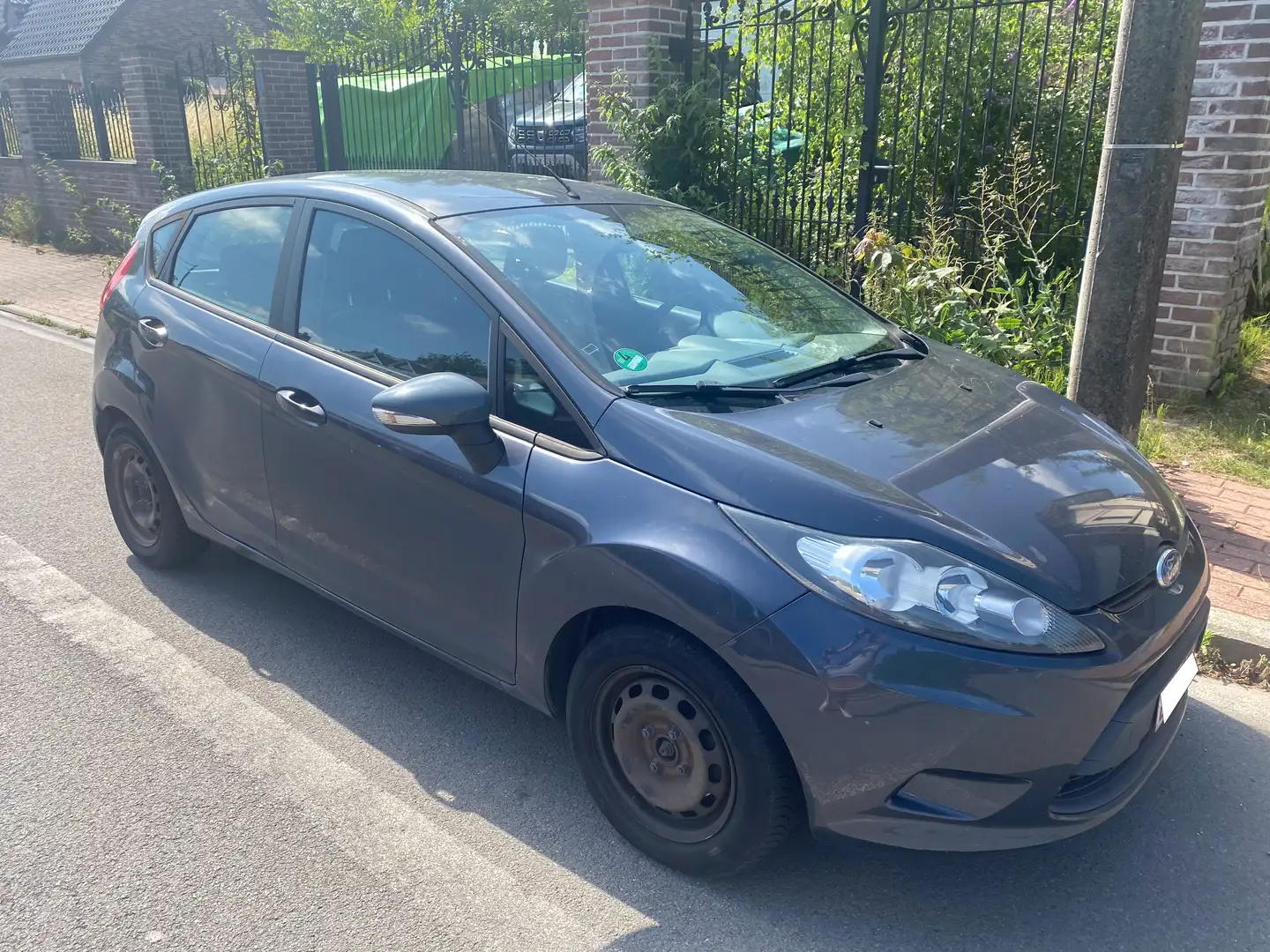 Ford Fiesta Fiesta 1.4 TDCi Titanium Grijs - 1