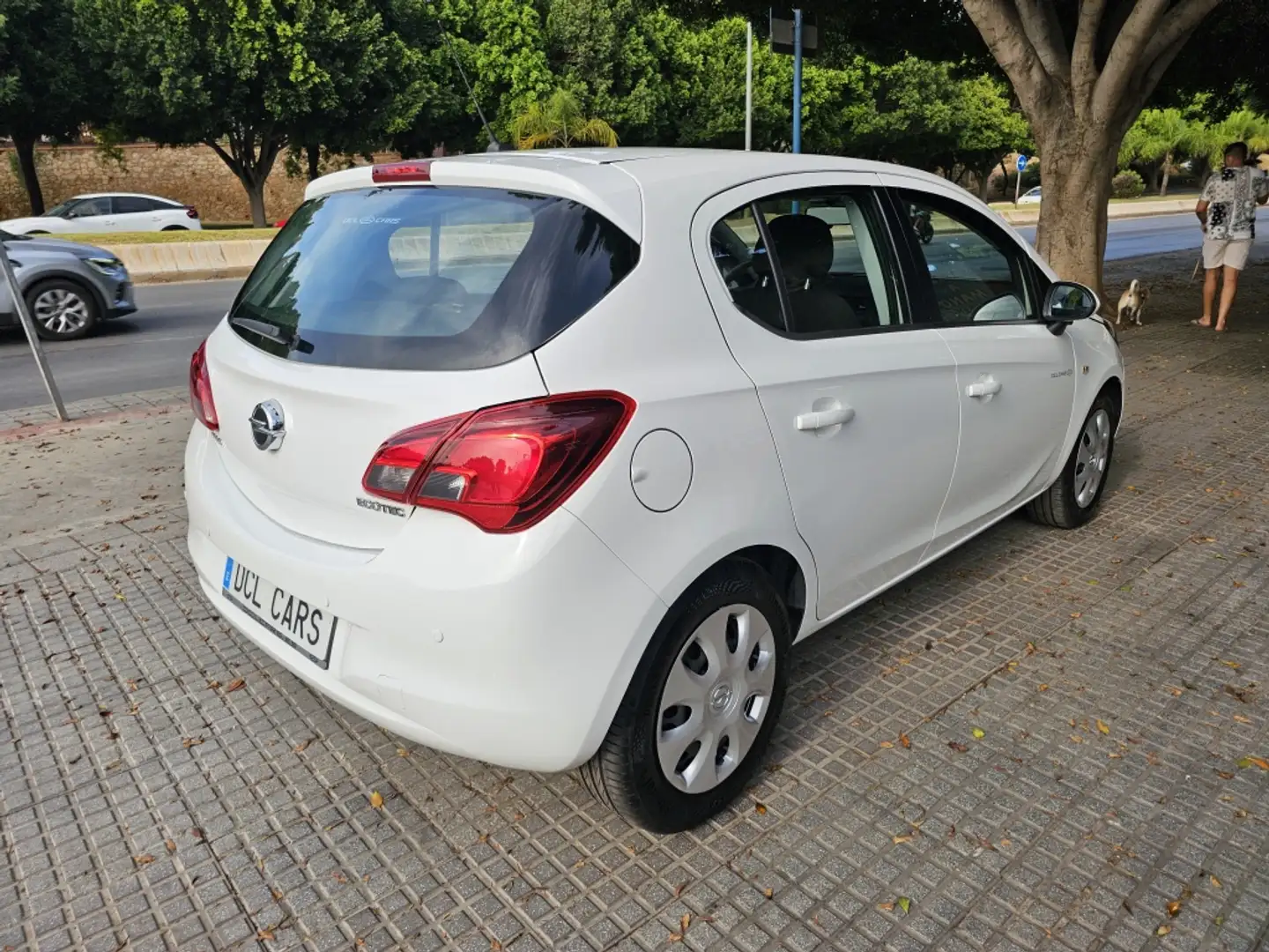 Opel Corsa 1.4 GLP Design Line 90 Wit - 2