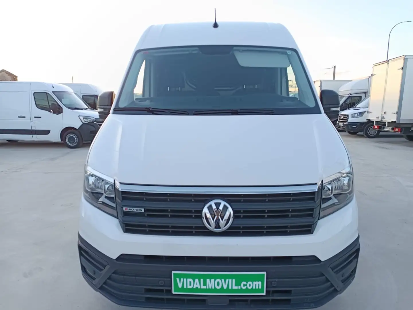 Volkswagen Crafter Furgón 2.0TDI SCR 4M 30 BM L3H2 103kW Blanco - 2