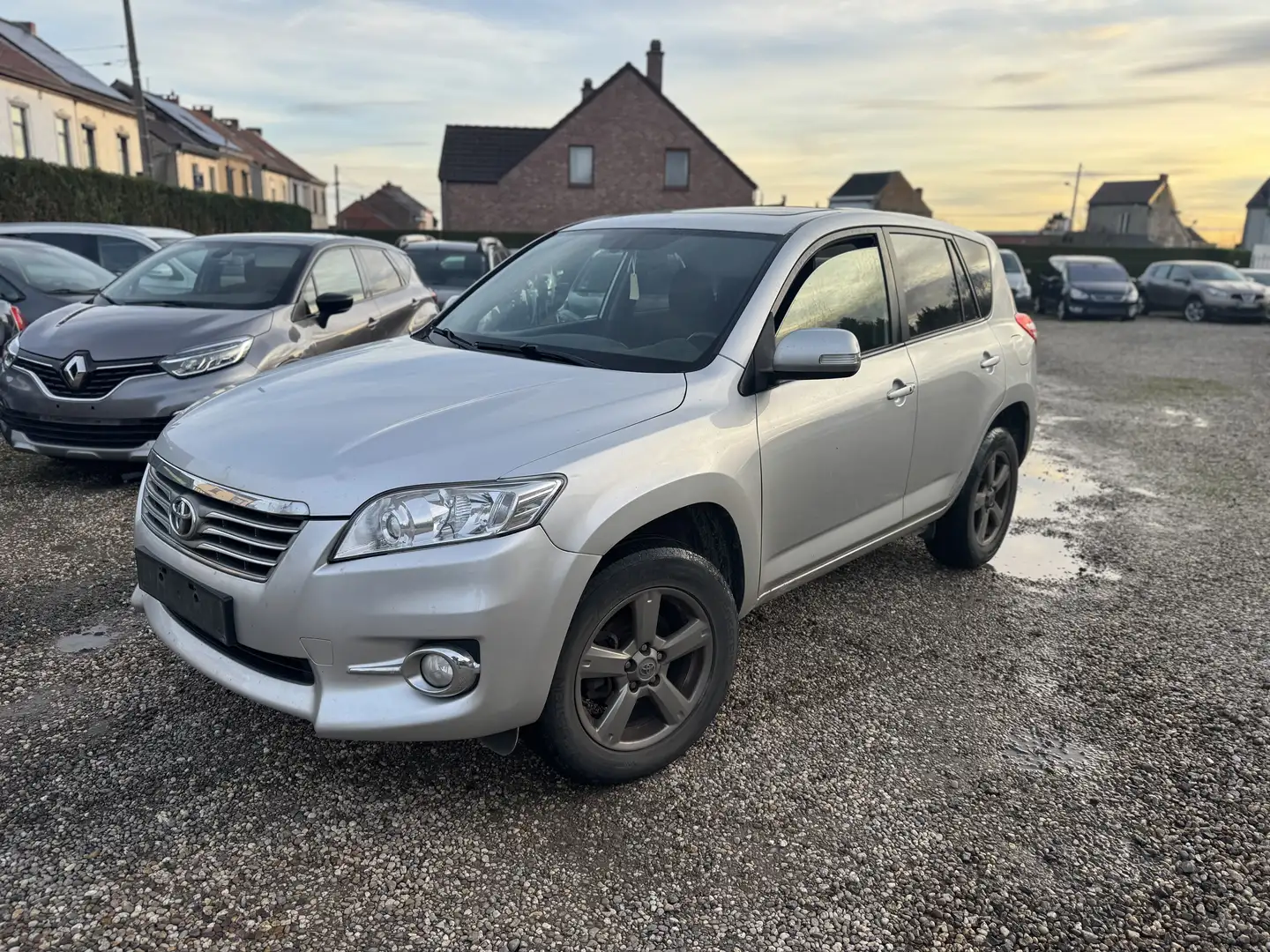 Toyota RAV 4 2.2 D-4D 4x4 Black Edition DPF Argent - 1