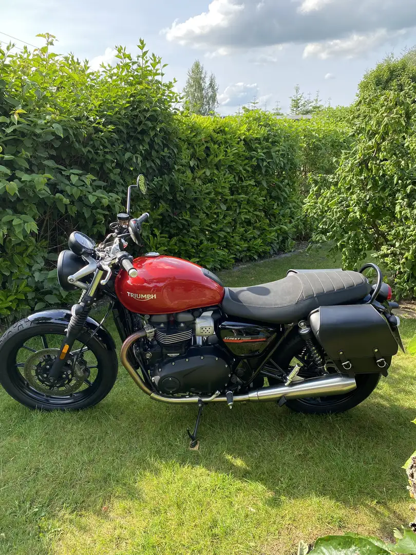 Triumph Street Twin Rood - 2
