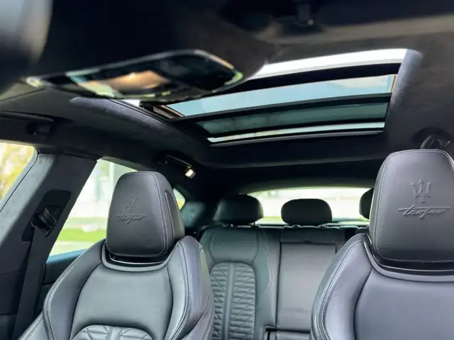 Maserati Levante Trofeo V8 580PS, PANO, EASY ENTRY-SOFTC... Ansicht 28