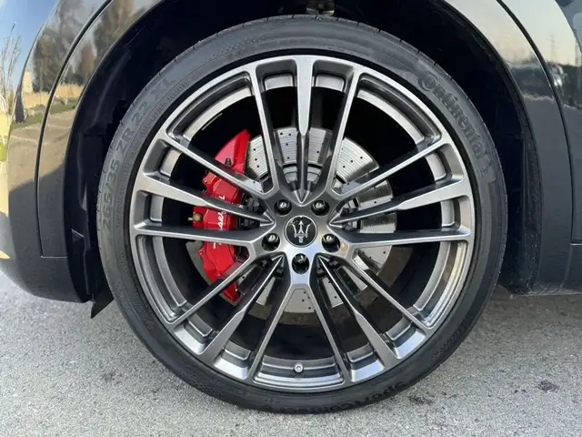 Maserati Levante Trofeo V8 580PS, PANO, EASY ENTRY-SOFTC... Ansicht 34