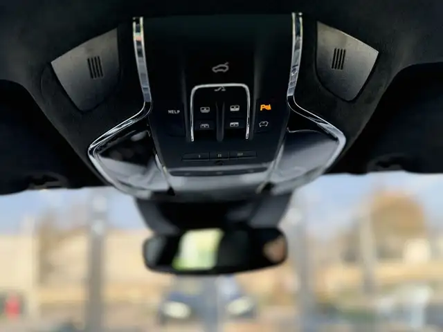 Maserati Levante Trofeo V8 580PS, PANO, EASY ENTRY-SOFTC... Ansicht 29