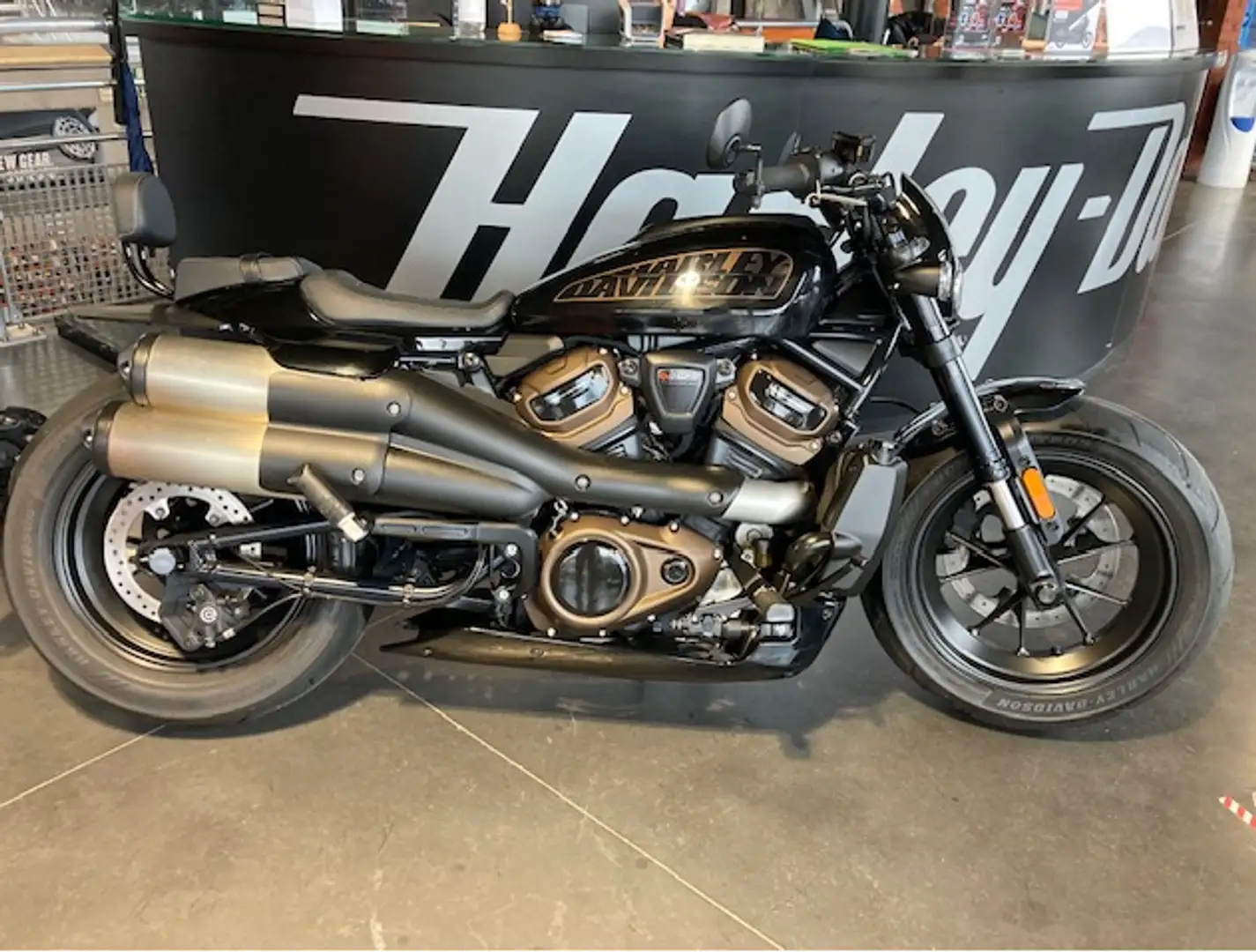 Harley-Davidson Sportster S Zwart - 1