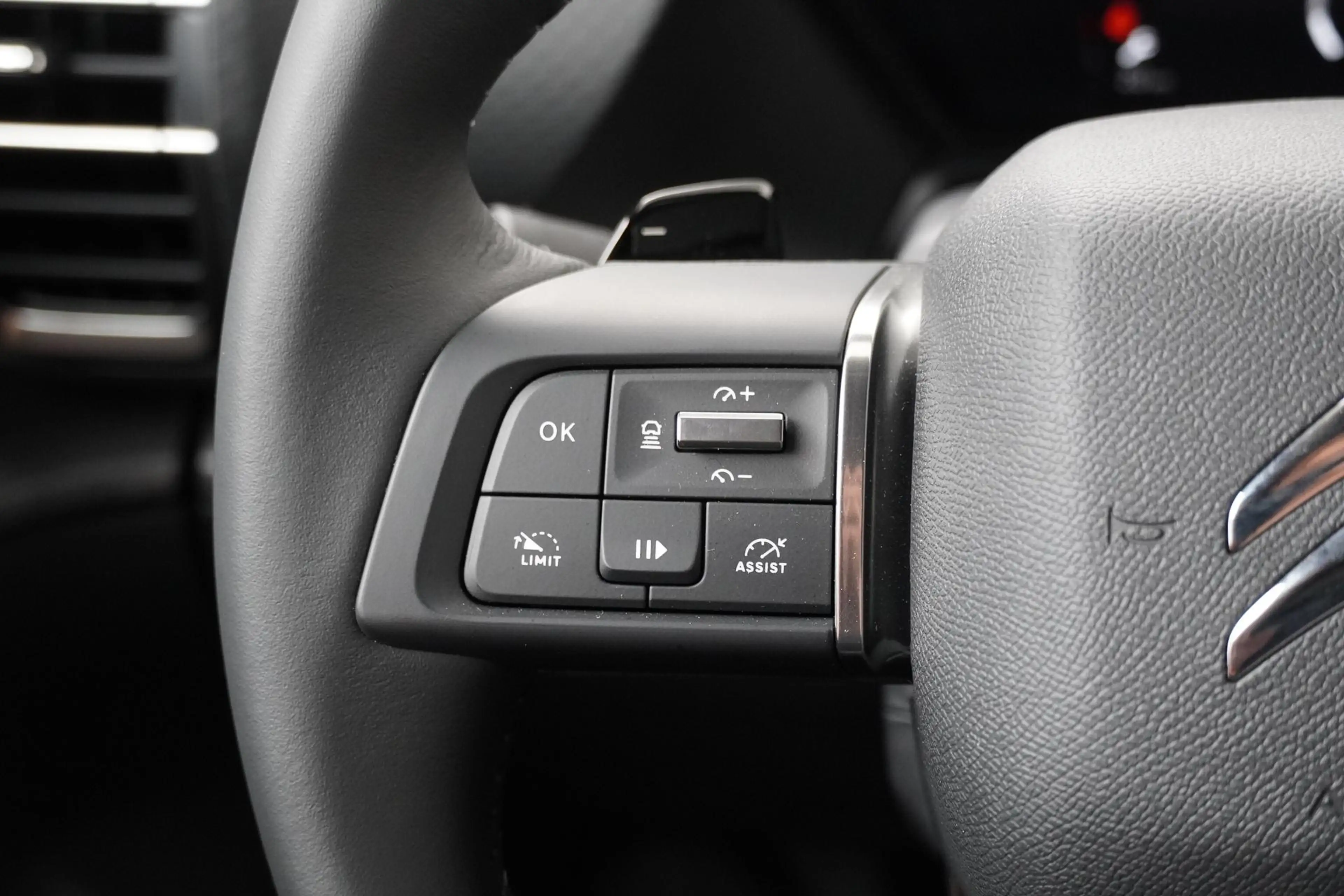 Citroen C5 X 1.2 Hybrid 145pk Plus | Full Map Navigatie | Parke — photo 15