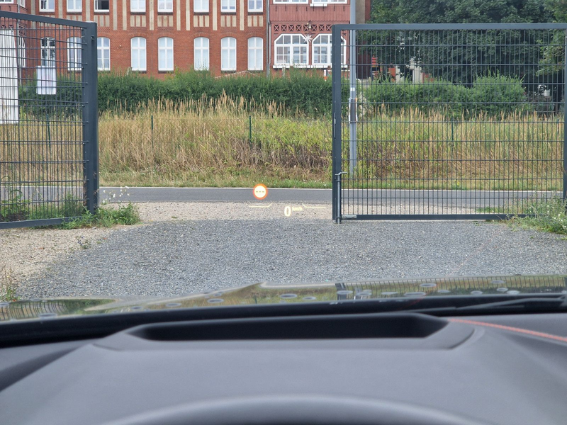 BMW 120 d xDrive AT Sport Line HUD — photo 20