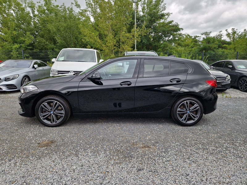 BMW 120 d xDrive AT Sport Line HUD — photo 3