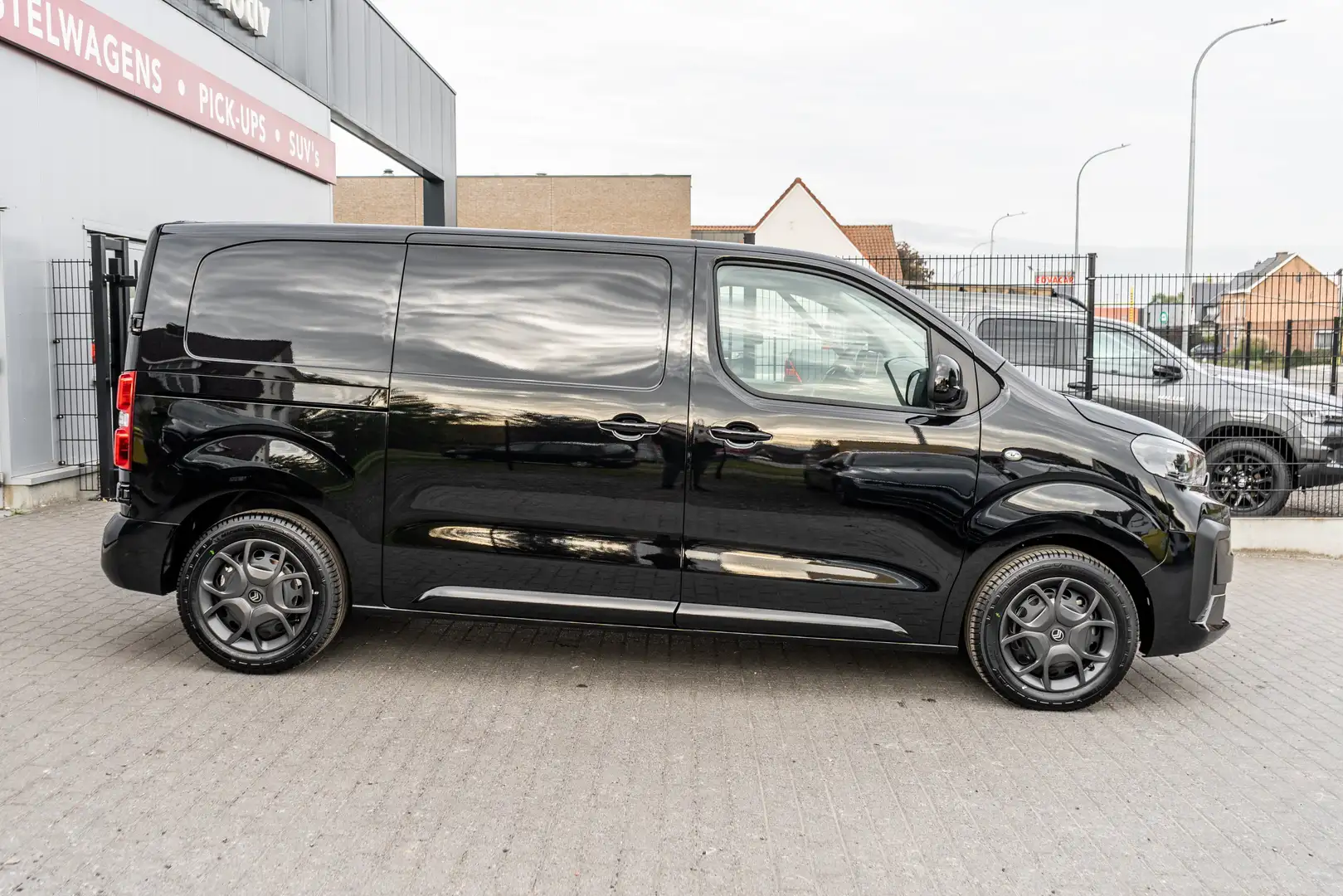 Citroen Jumpy 2.0HDi M - Automaat - Navigatie/ Camera -28.800ex Zwart - 2