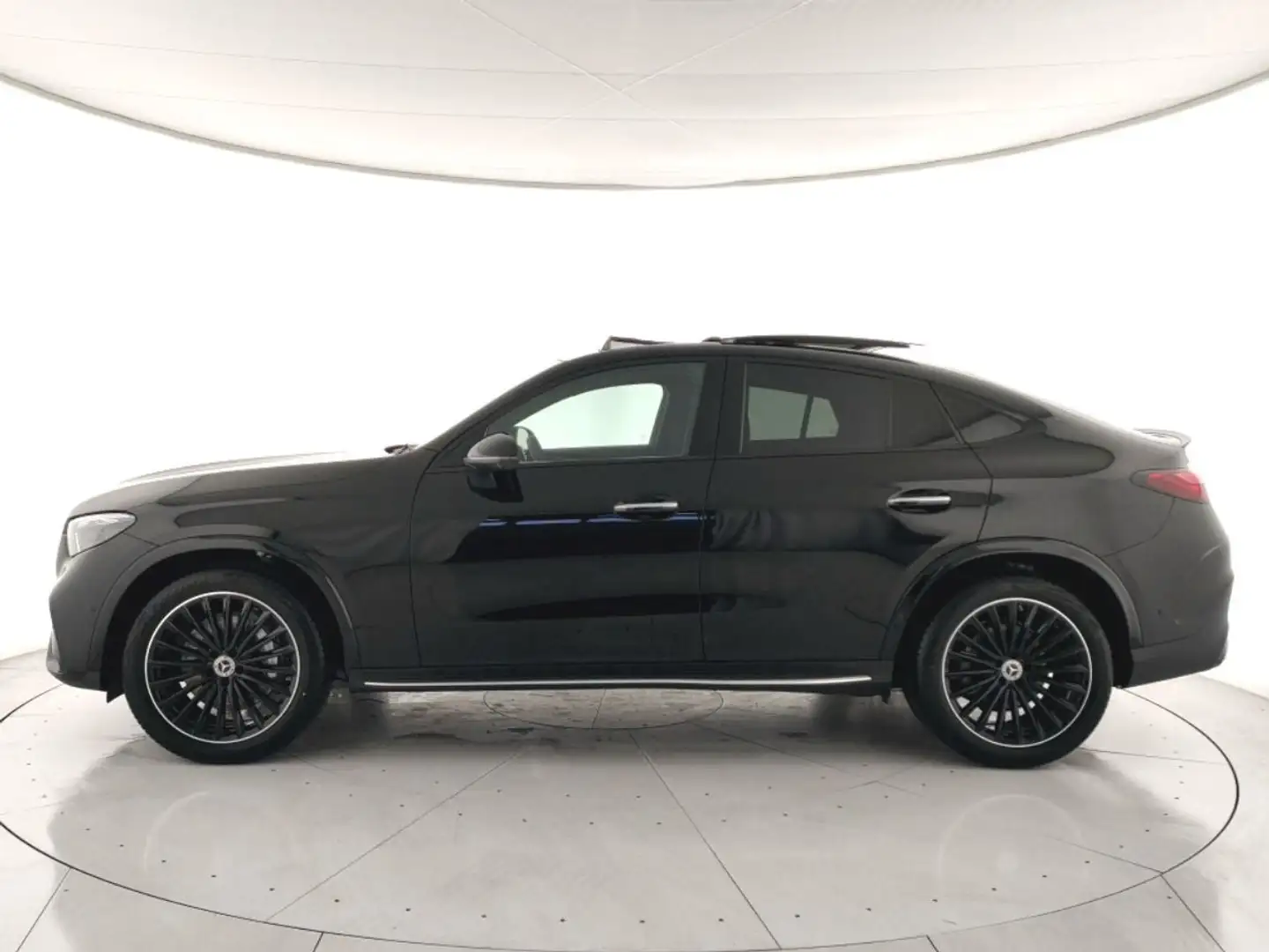 Mercedes-Benz GLC 220 d 4 matic AMG Premium PLUS (197cv) Negro - 2