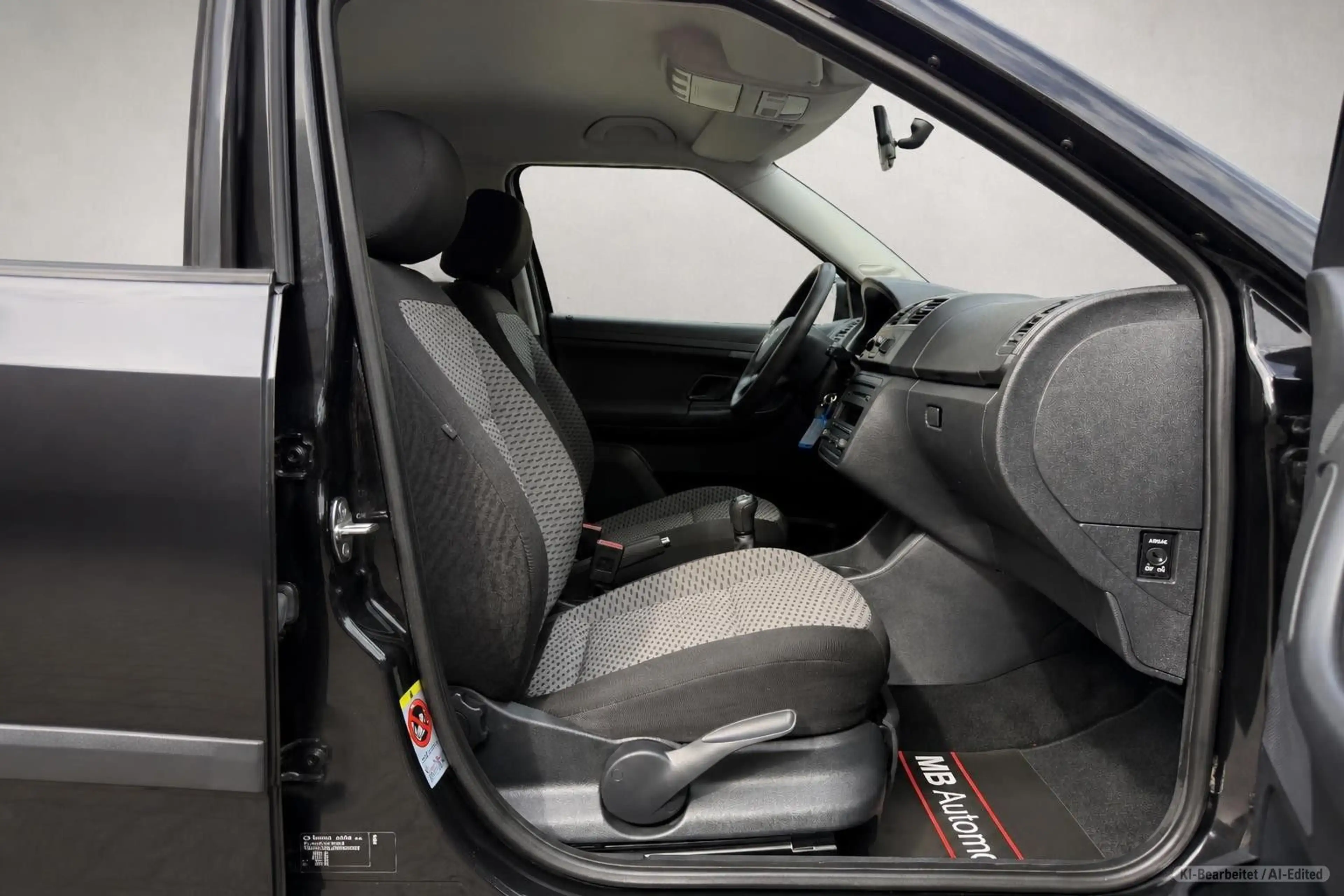 Skoda Fabia Ambition 1.Hand LM/Klima/Sitzheizung/Tempo — photo 14